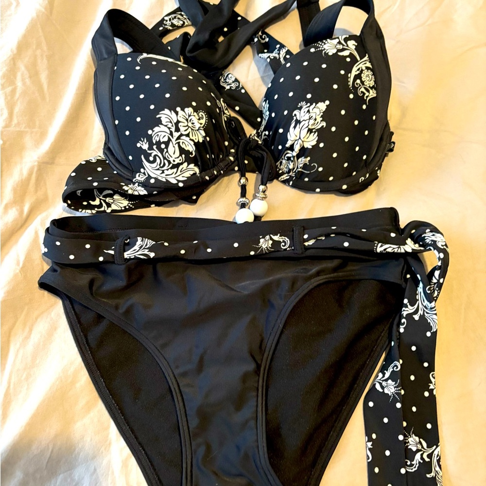 Black and White Floral Polka Dot Bikini